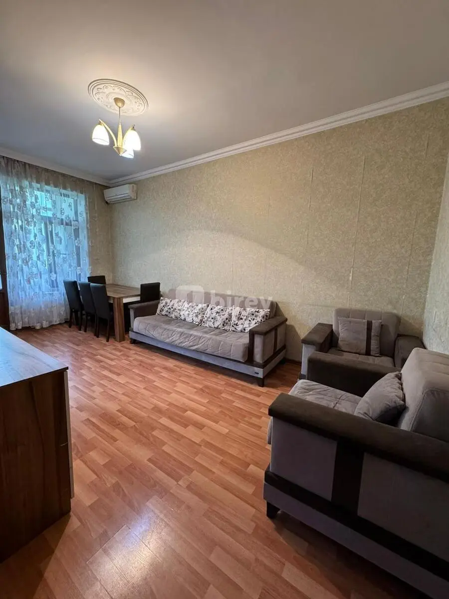 3-комнатная квартира, Наримановский район, Azadlıq prospekti, Баку — фото 1