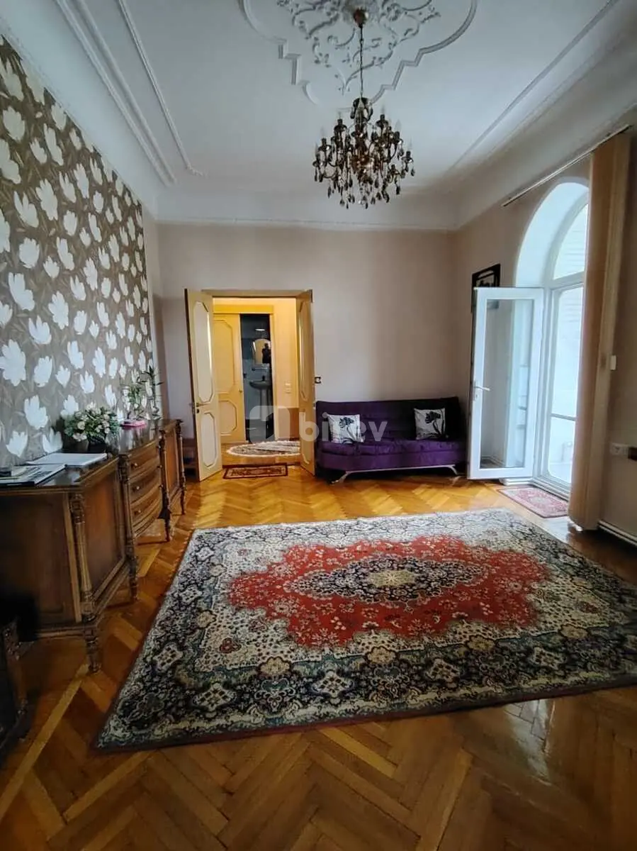 2-комнатная квартира, Низаминский район, Nizami küçəsi, Баку — фото 1