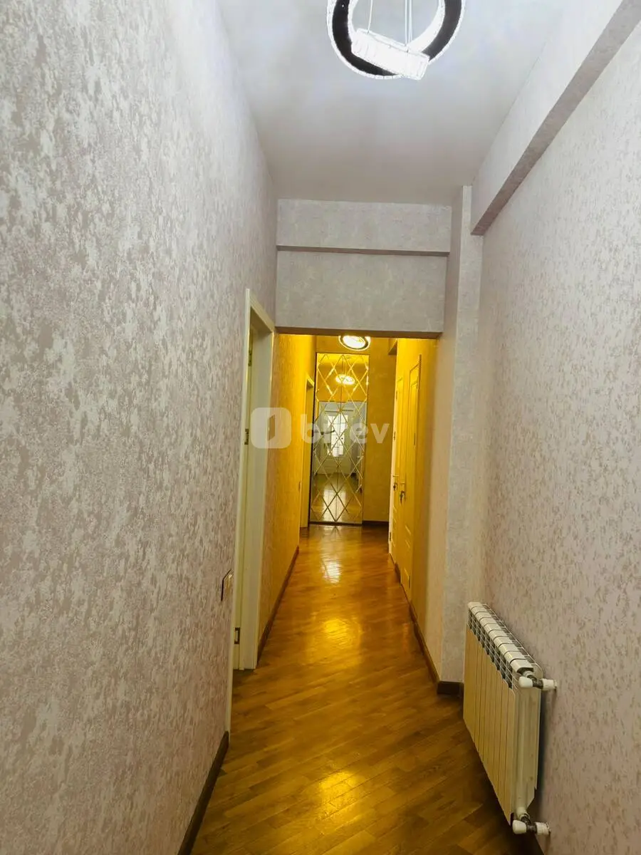 3-комнатная квартира, Низаминский район, Əlif Hacıyev küç., Баку — фото 1