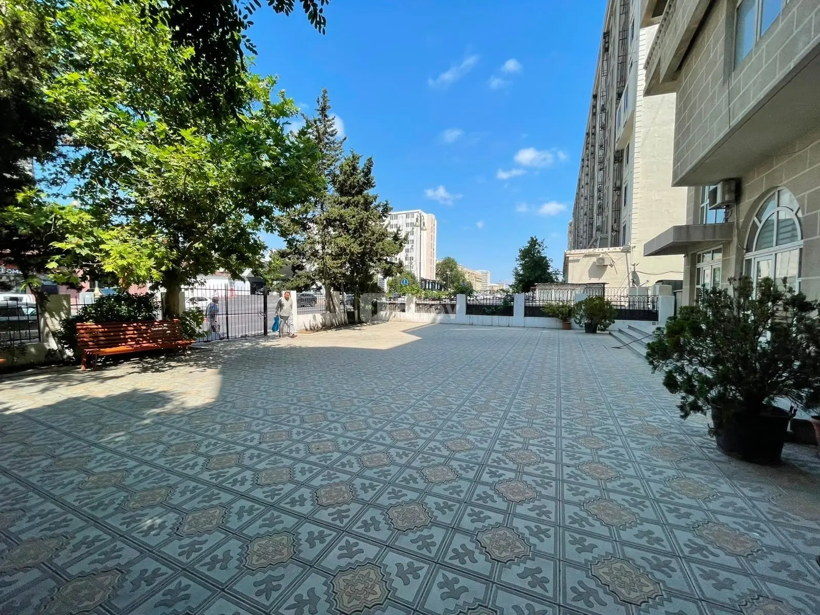 Объект, Наримановский район, Koroğlu Rəhimov küç., Баку — фото 2