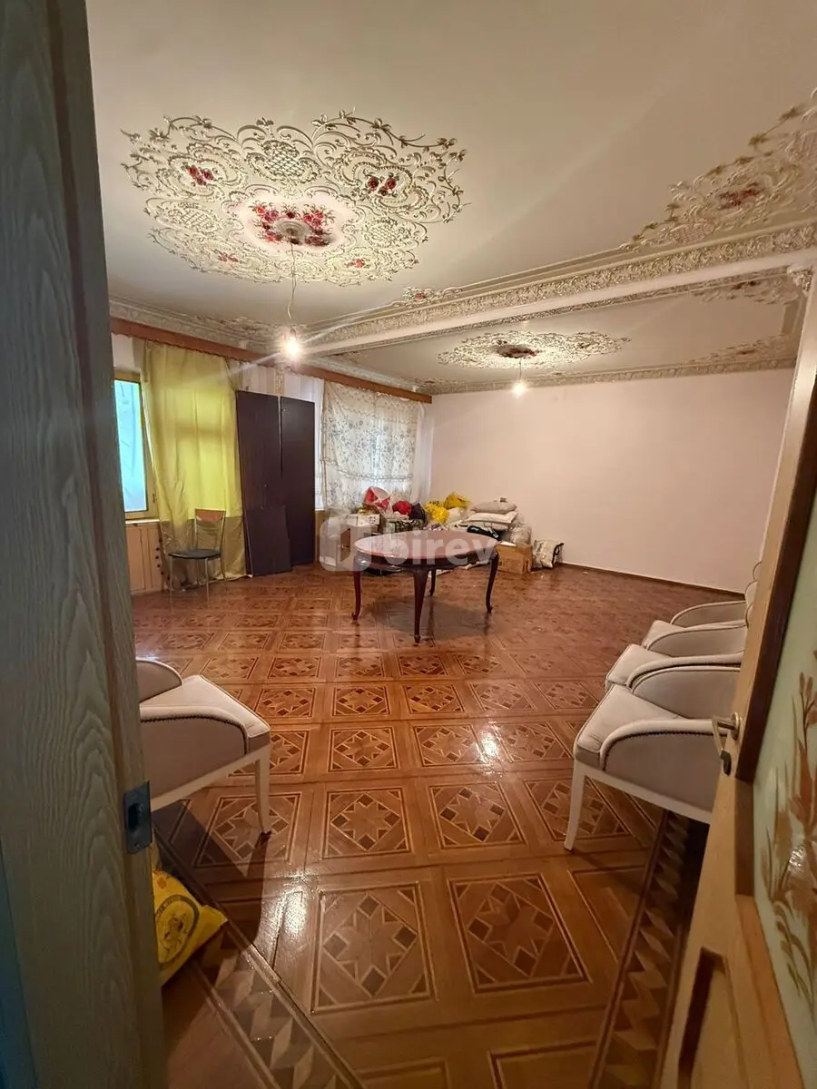 5-комнатная квартира, Низаминский район, Bəhruz Nuriyev küçəsi, Баку — фото 1