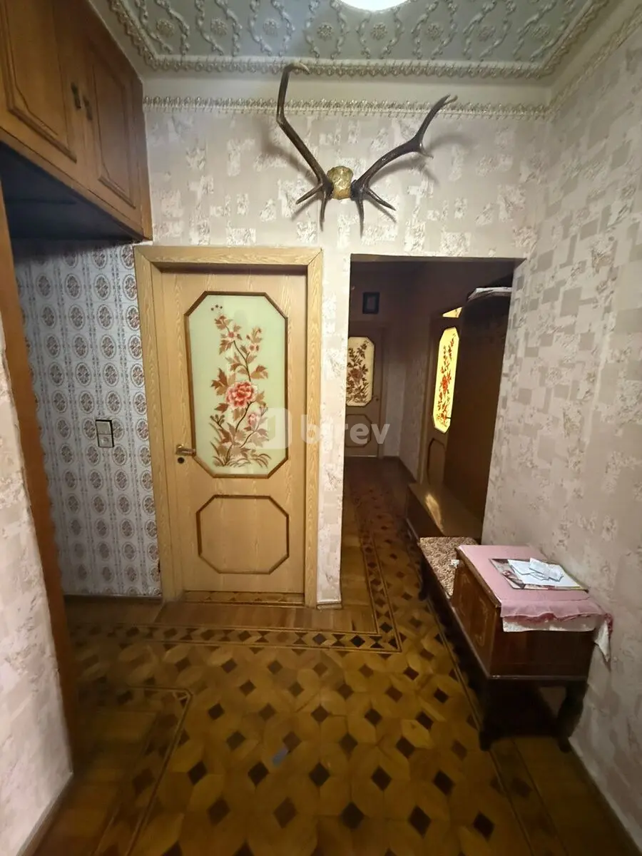 5-комнатная квартира, Низаминский район, Bəhruz Nuriyev küçəsi, Баку — фото 13