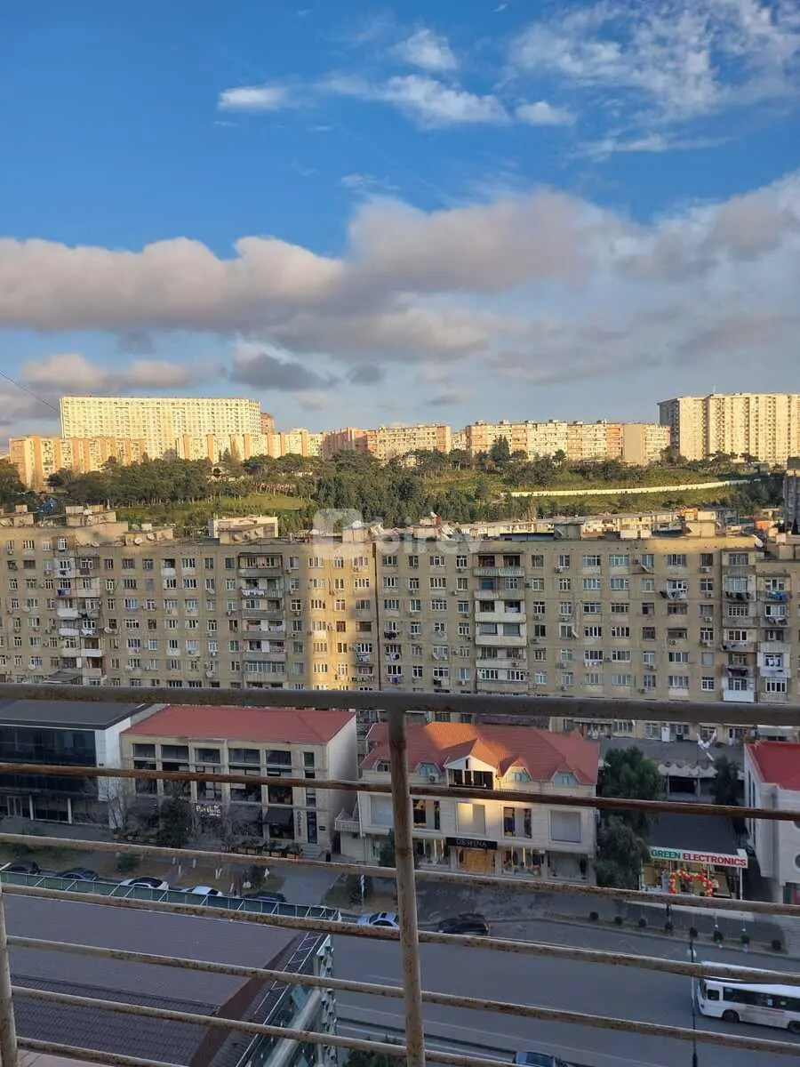 3-комнатная квартира, пос. Ази Асланов, Həzi Aslanov qəs., Хатаинский район — фото 12