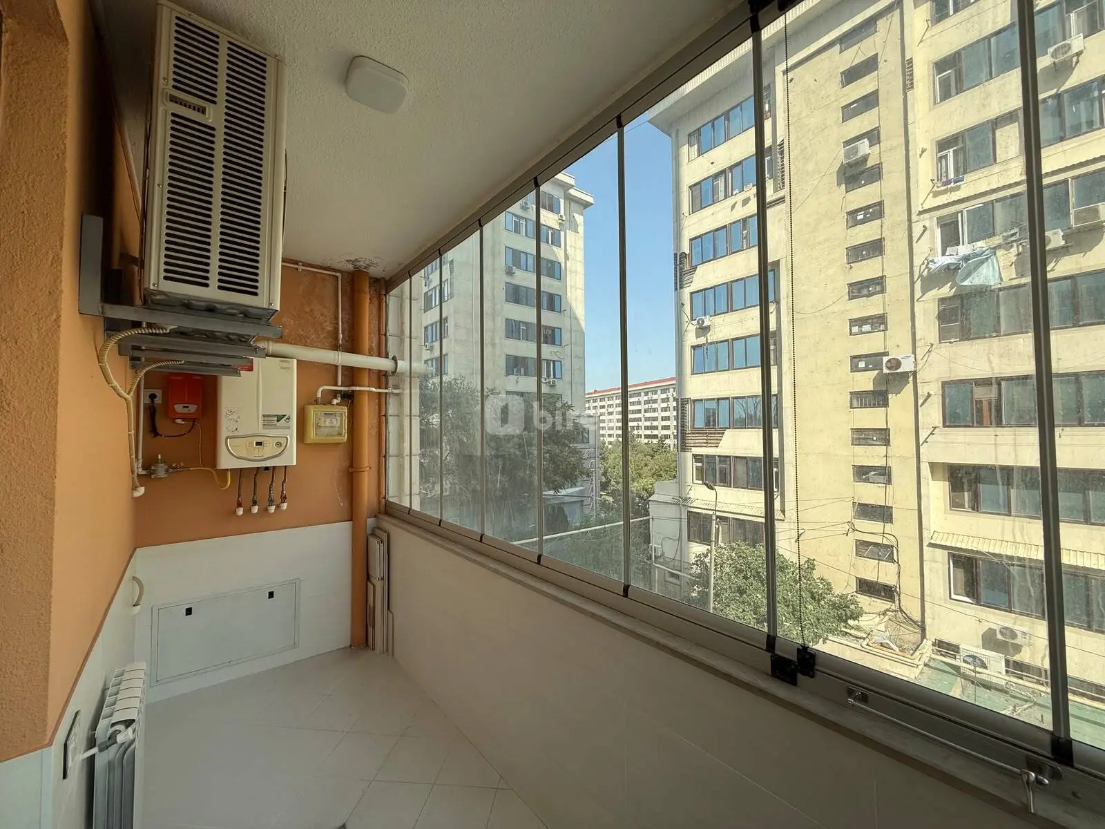 3-комнатная квартира, Бинагадинский район, Azadlıq pr, Баку — фото 12