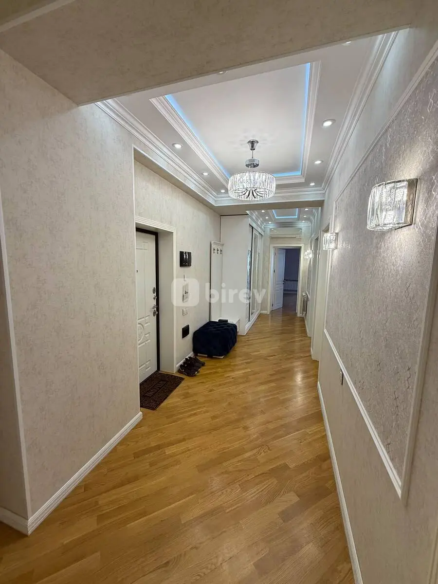 3-комнатная квартира, Бинагадинский район, Azadlıq pr, Баку — фото 16