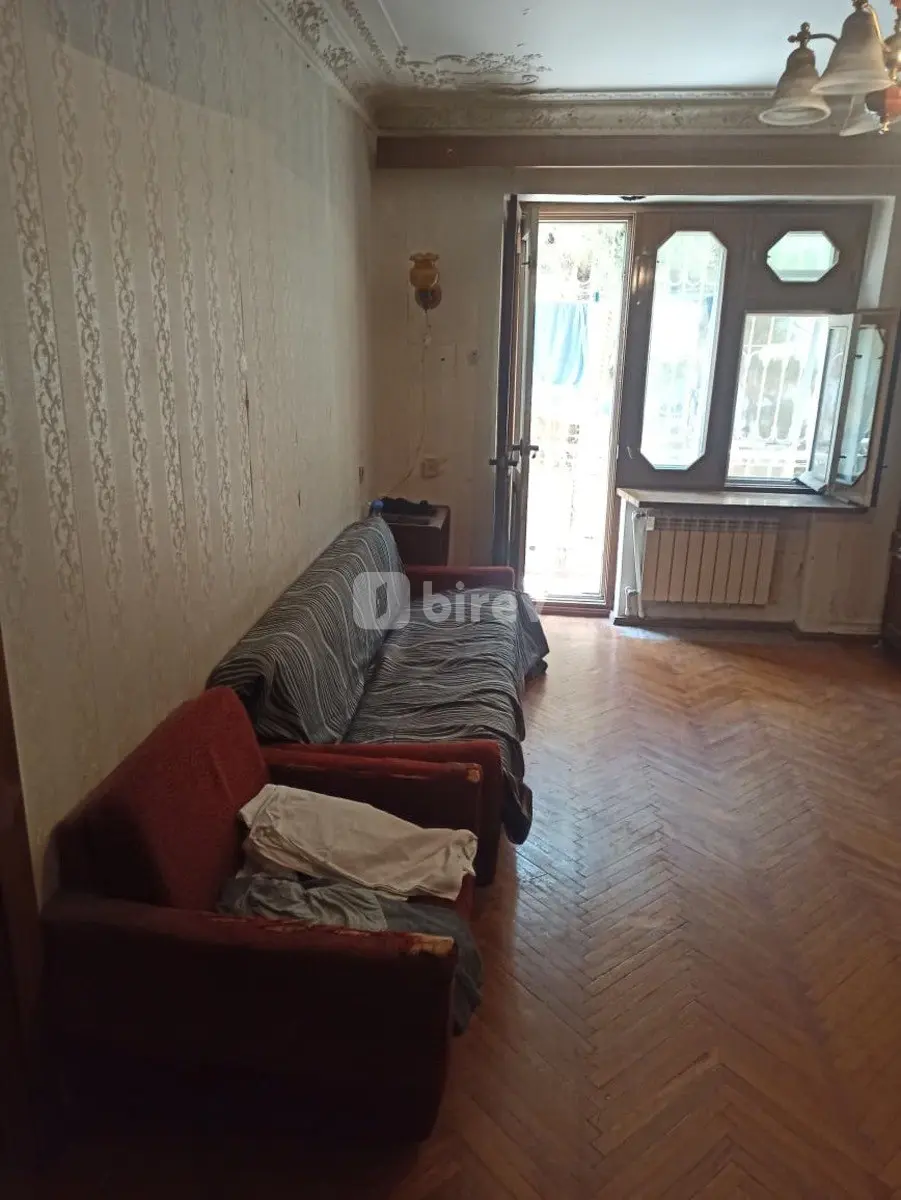 4-комнатная квартира, Насиминский район, Azadlıq prospekti 74, Баку — фото 2