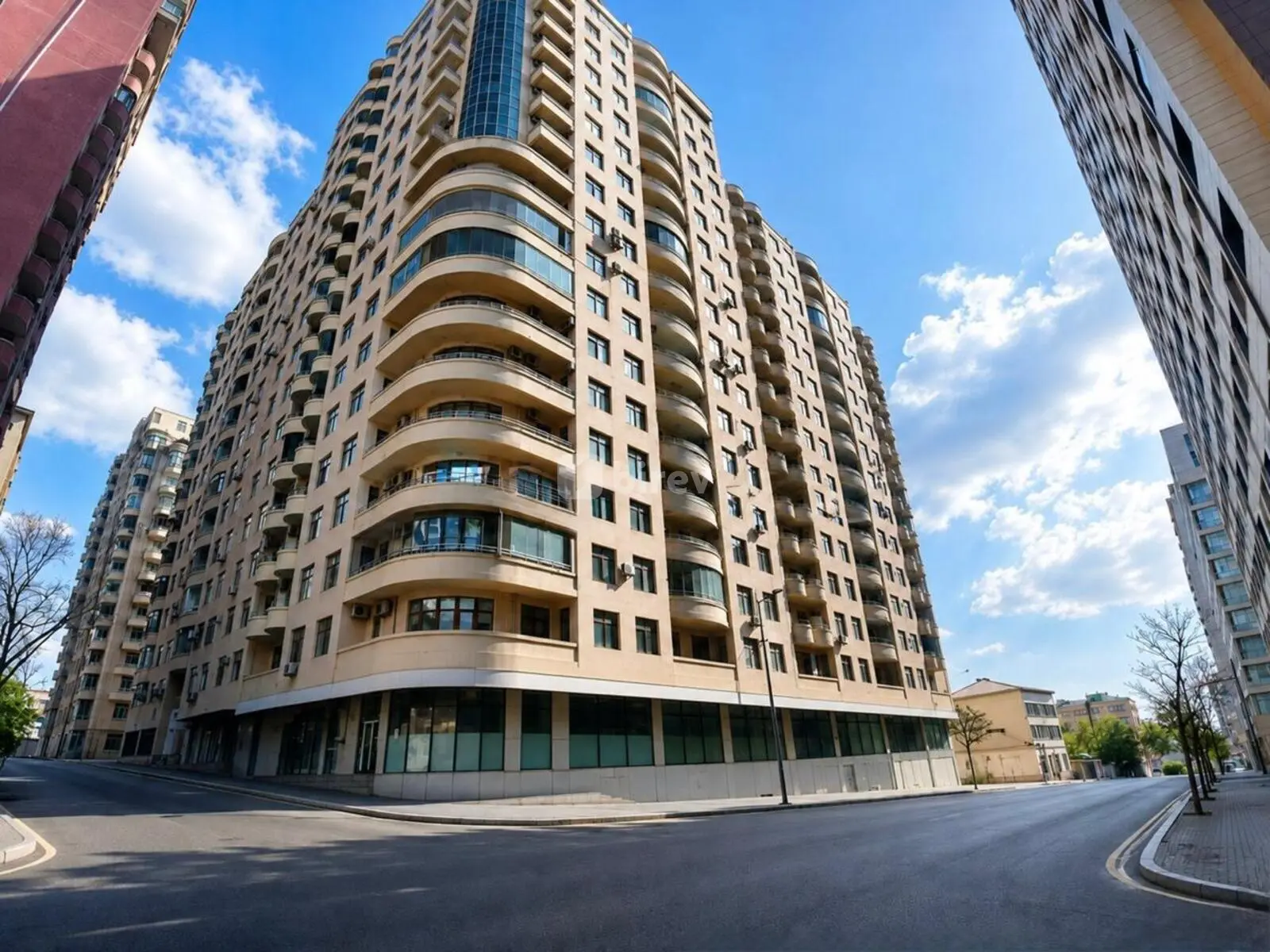 4-комнатная квартира, Насиминский район, Mirəli Qaşqay küçəsi, Баку — фото 14