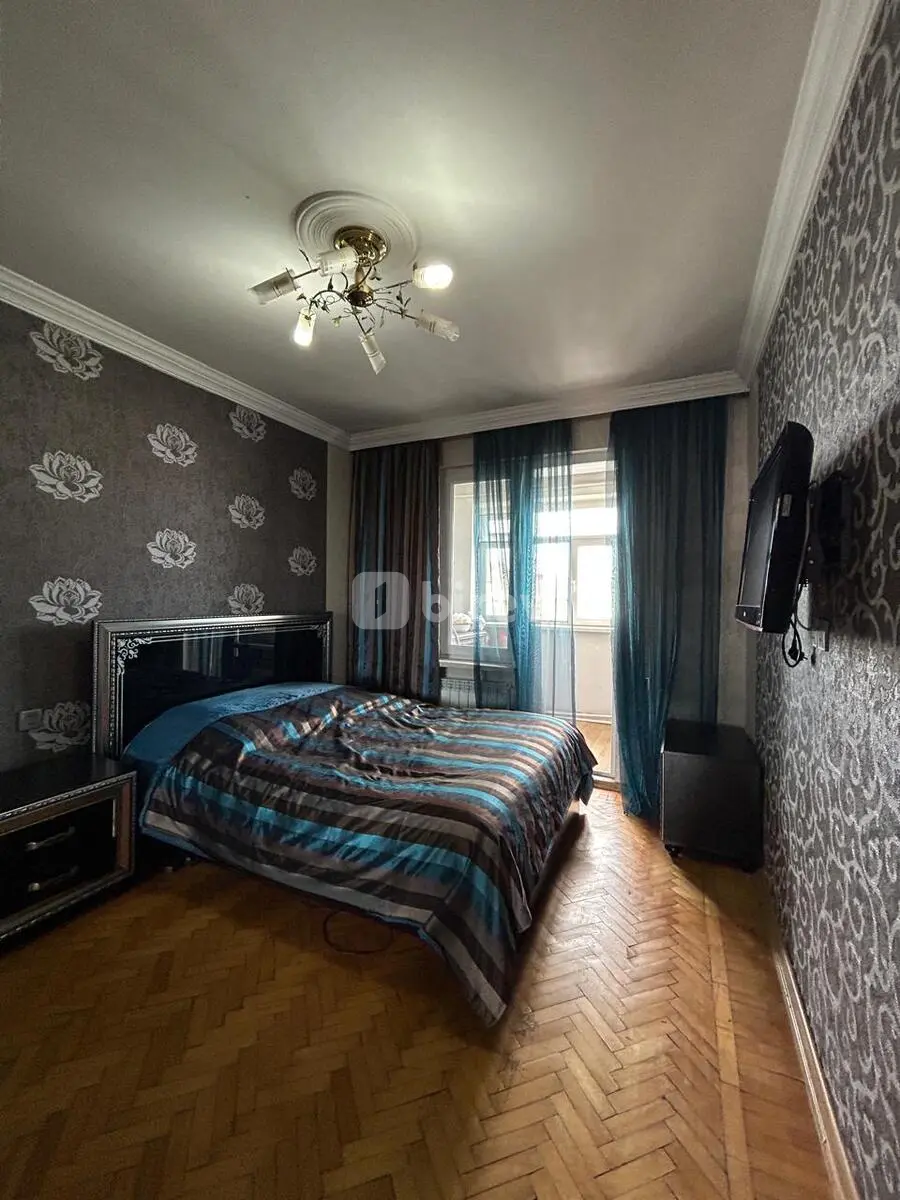 4-комнатная квартира, Хатаинский район, Sarayevo küçəsi, Баку — фото 9
