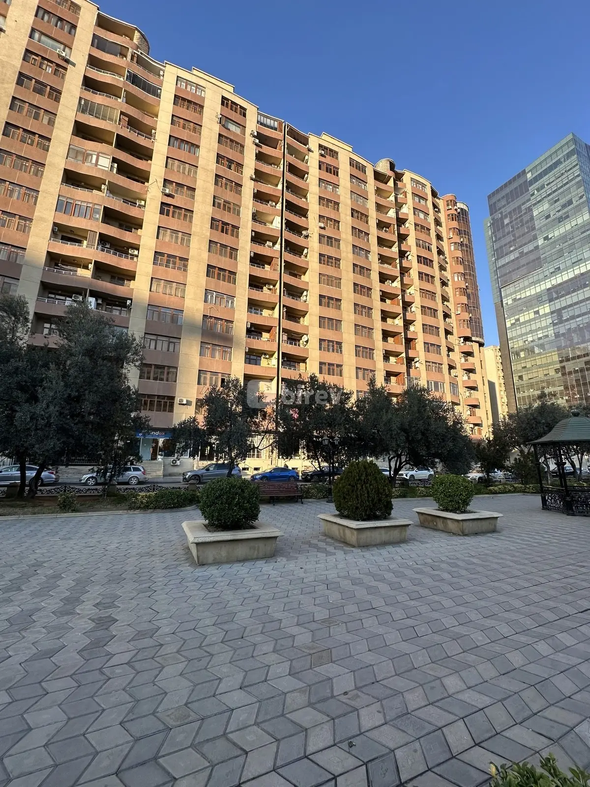 3-комнатная квартира, Хатаинский район, Xocalı pr., Баку — фото 24