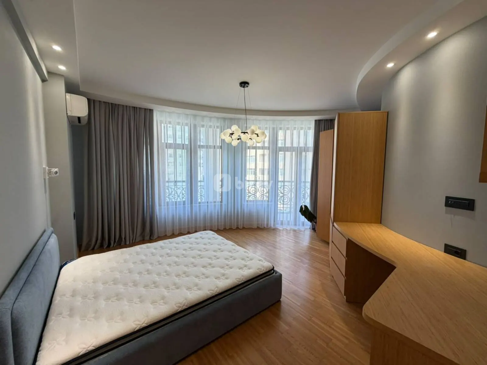 4-комнатная квартира, Насиминский район, Bülbül pr., Баку — фото 8