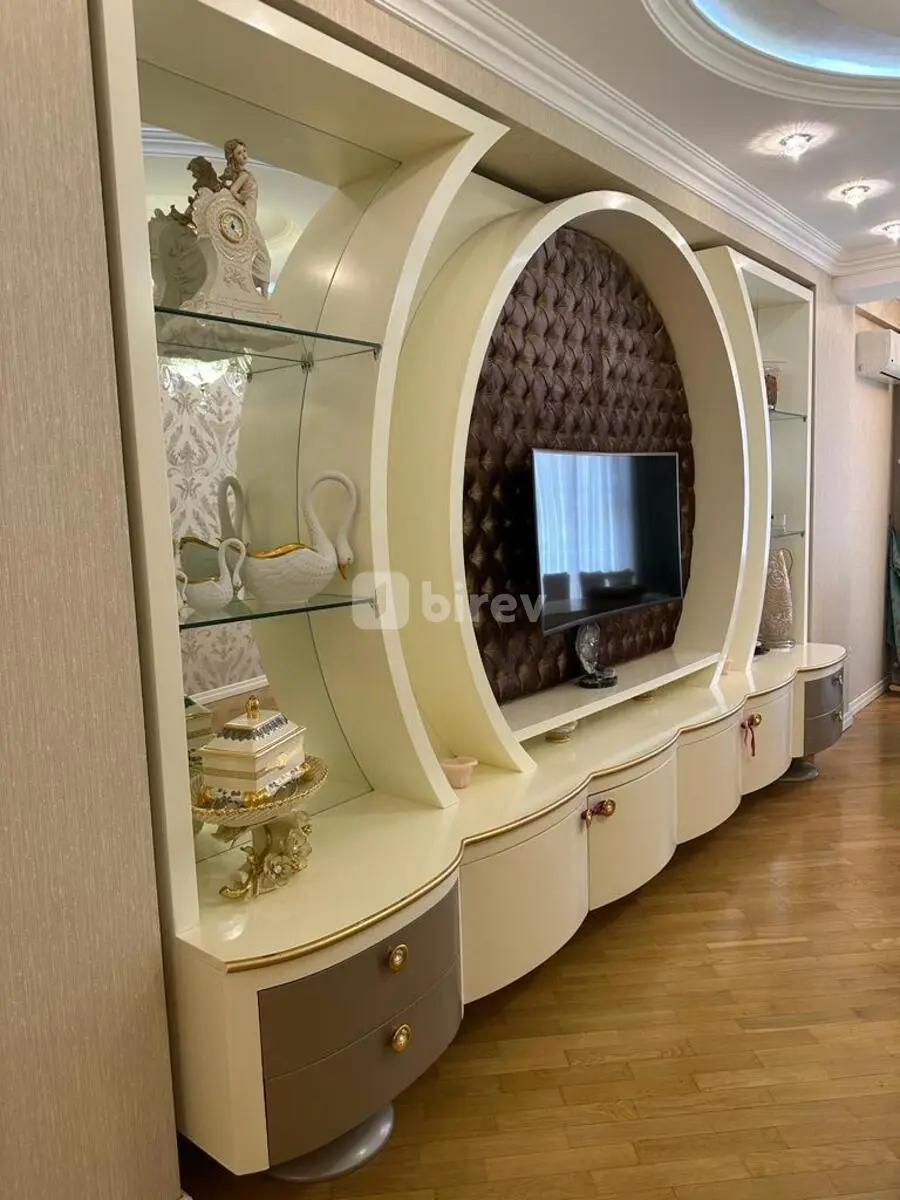 2-комнатная квартира, Насиминский район, Mirəsədulla Mirqasımov küç., 17 a., Баку — фото 4