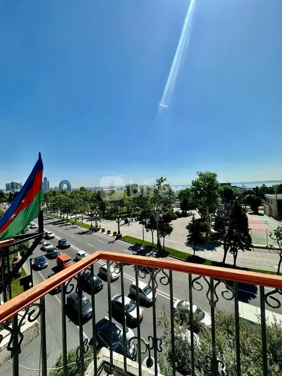 2-комнатная квартира, Сабаильский район, Neftçilər pr., 87., Баку — фото 11