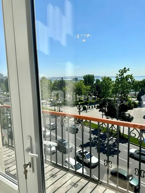 2-комнатная квартира, Сабаильский район, Neftçilər pr., 87., Баку — фото 15
