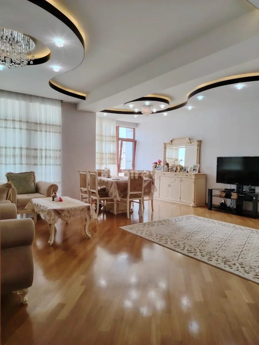 3-комнатная квартира, пос. Кубинка, C.Məmmədquluzadə k,15/05,m.45, Насиминский район — фото 2