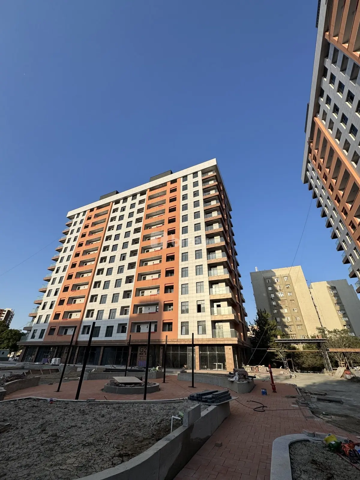3-комнатная квартира, 8-й микрорайон, Süleyman Sani Axundov küçəsi, Бинагадинский район — фото 3