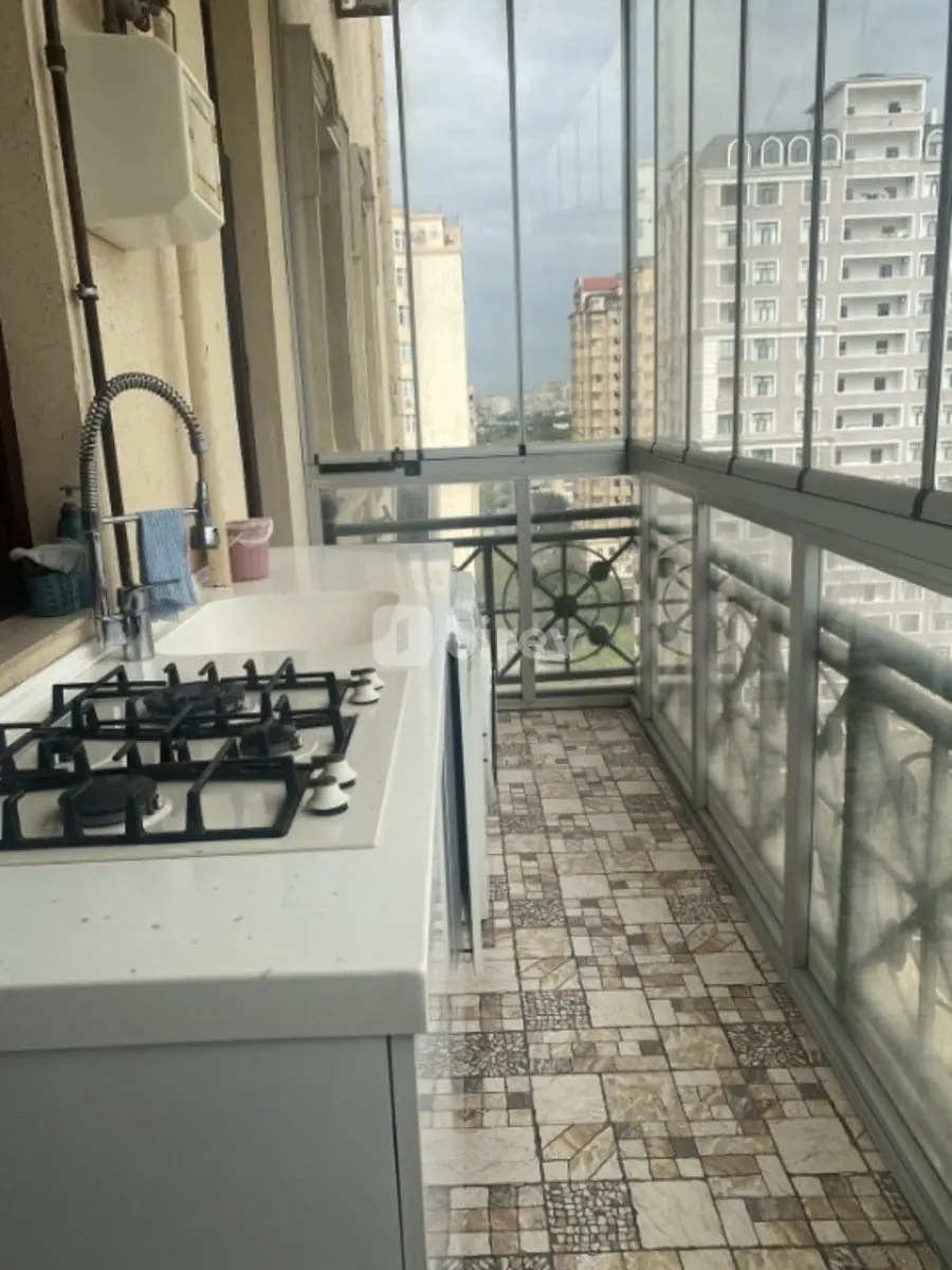 3-комнатная квартира, Насиминский район, Həsən Əliyev küç., Баку — фото 16