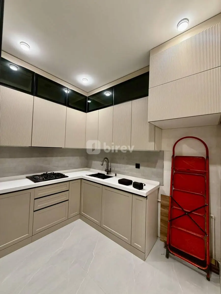 2-комнатная квартира, пос. 8-й километр, Bəhruz Nuriyev, Низаминский район — фото 12