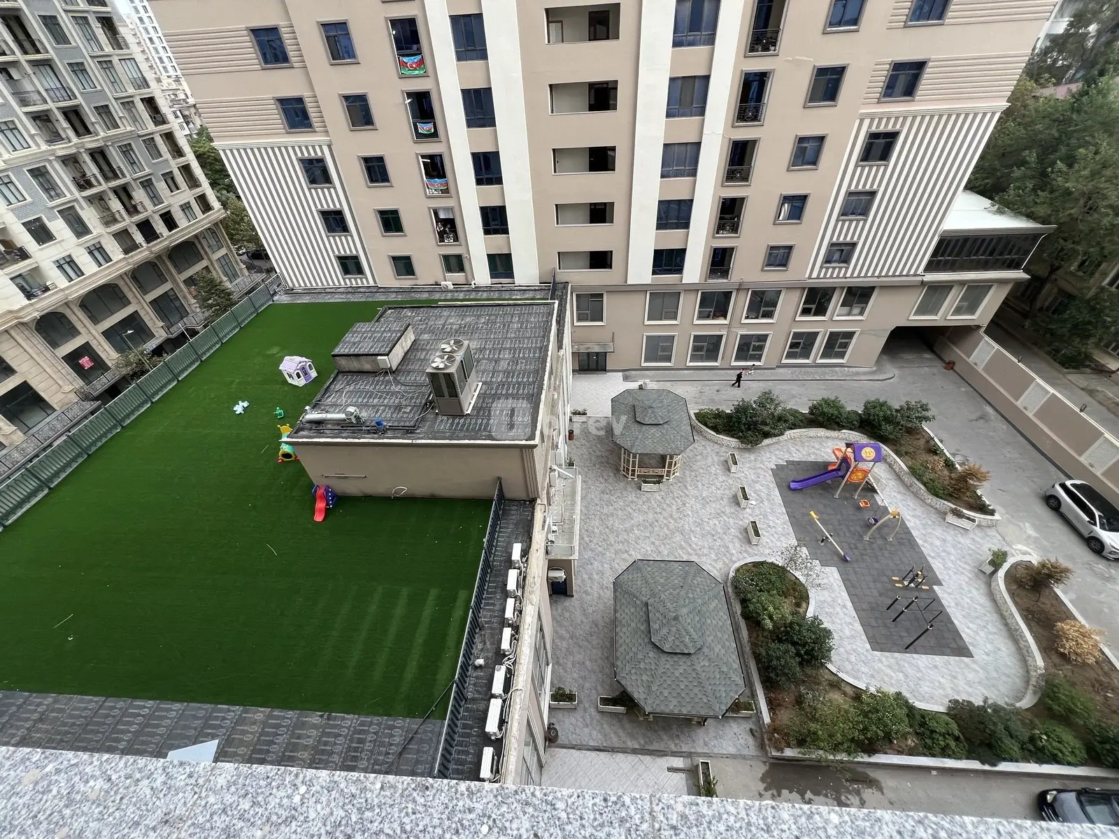 4-комнатная квартира, Насиминский район, Xan Şuşınski k., Баку — фото 3