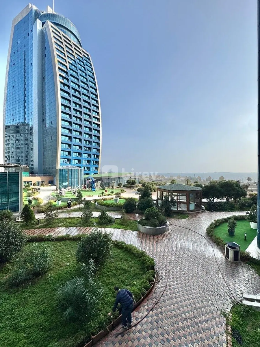 4-комнатная квартира, Хатаинский район, 8 Noyabr pr., Баку — фото 1