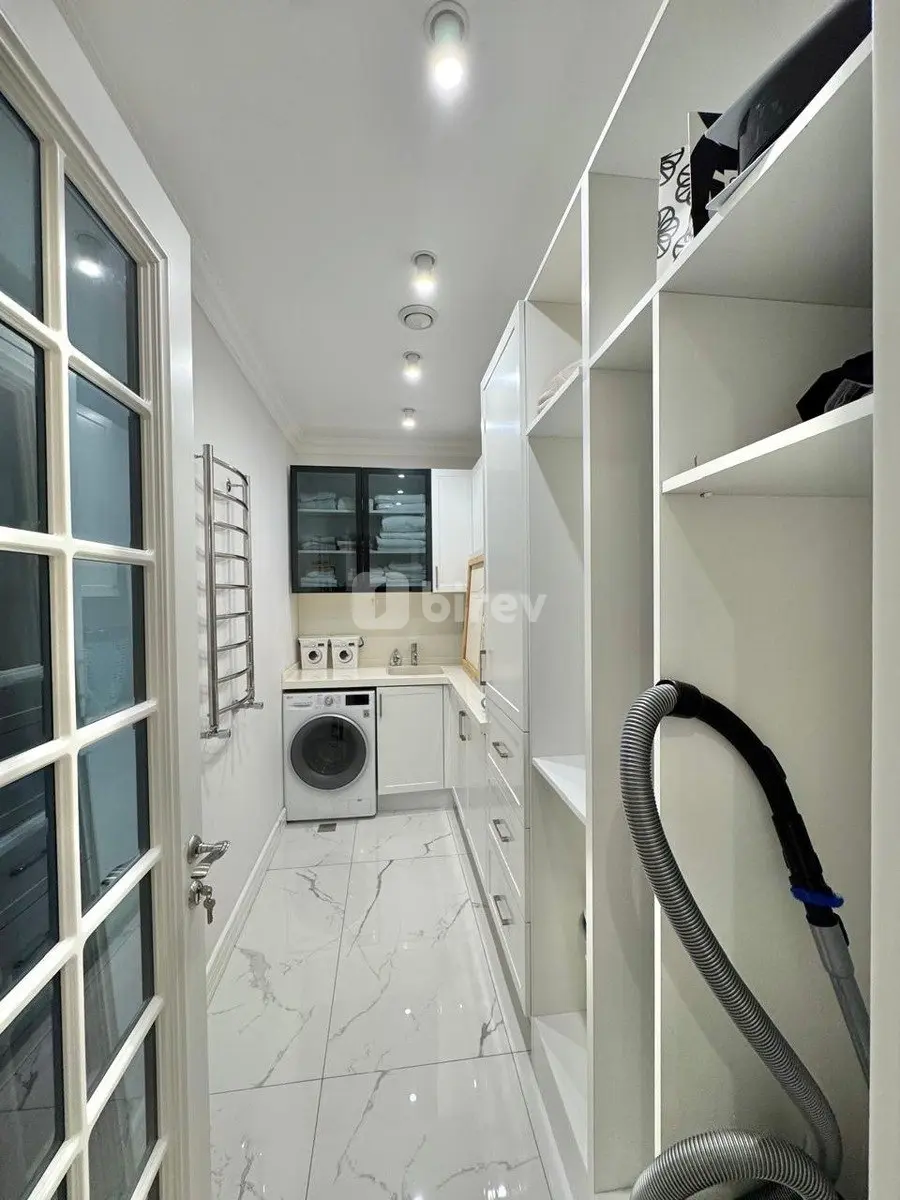 4-комнатная квартира, Хатаинский район, 8 Noyabr pr., Баку — фото 13
