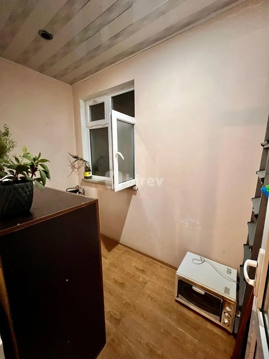3-комнатная квартира, пос. 8-й километр, Bəhruz Nuriyev 16a, Низаминский район — фото 17