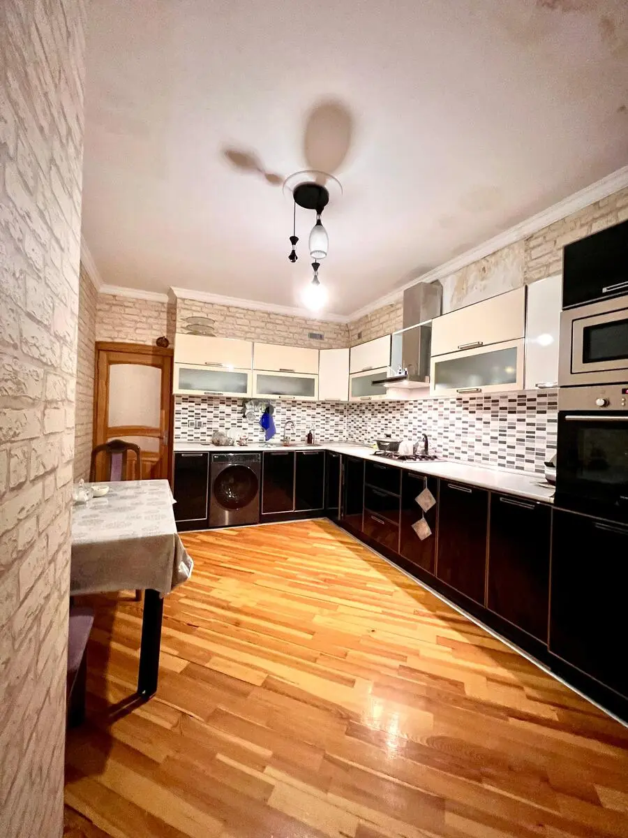 3-комнатная квартира, пос. 8-й километр, Bəhruz Nuriyev 16a, Низаминский район — фото 20