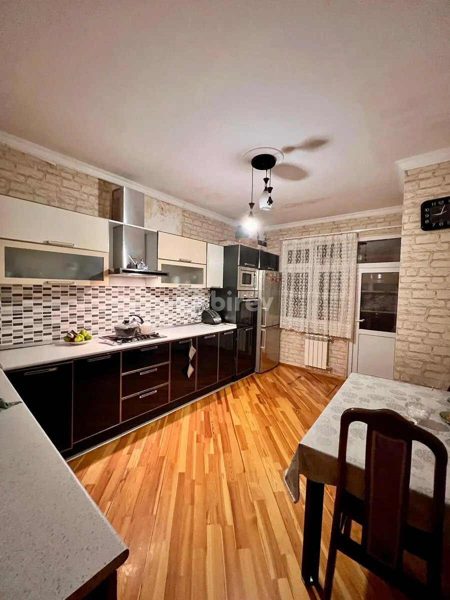 3-комнатная квартира, пос. 8-й километр, Bəhruz Nuriyev 16a, Низаминский район — фото 22