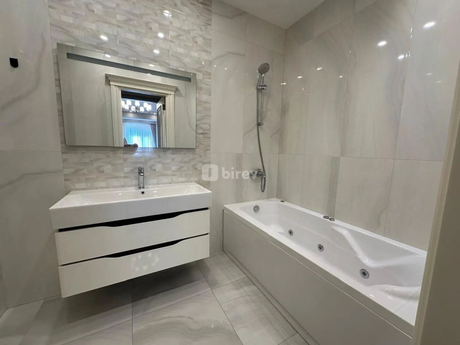 5-комнатная квартира, Наримановский район, Təbriz küç., Баку — фото 28