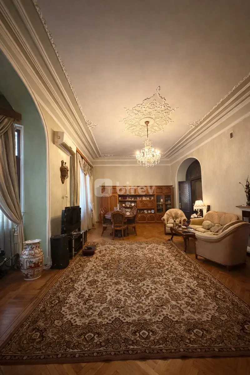 5-комнатная квартира, Сабаильский район, Xəqani küçəsi, Баку — фото 3