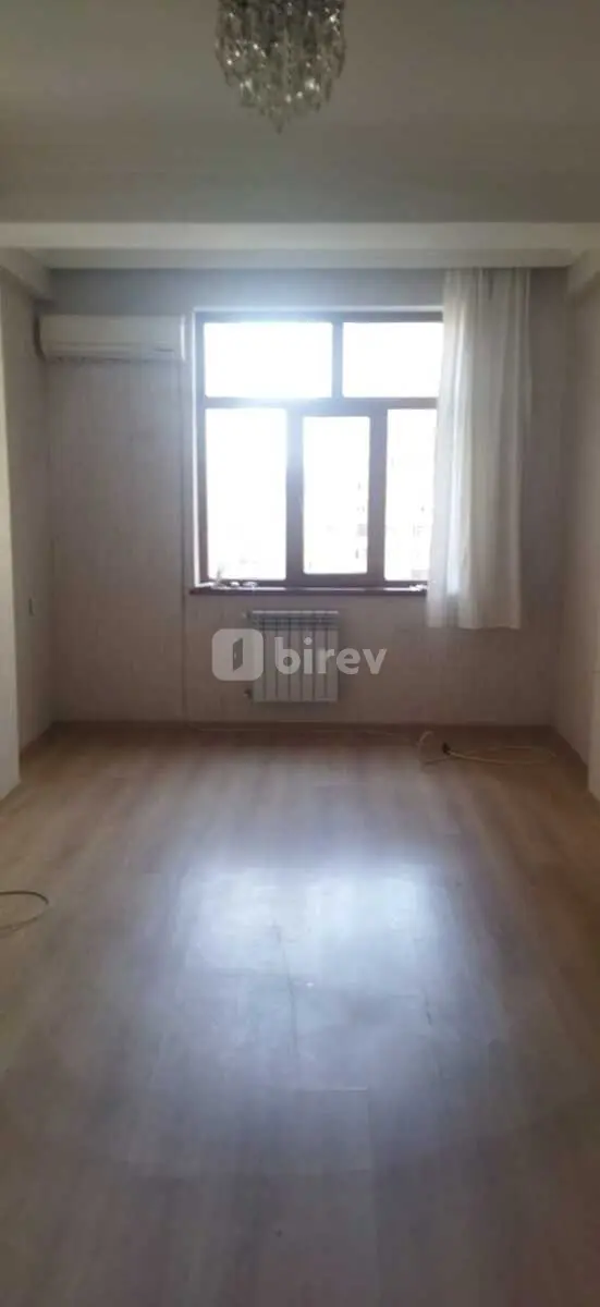 2-комнатная квартира, пос. Хырдалан, Heyder Əliyev pr 31 m 32, Абшеронский район — фото 1