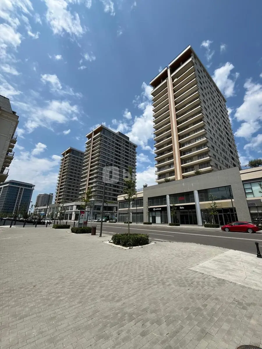 3-комнатная квартира, пос. Белый город, 3-cü Şərq küçəsi, Хатаинский район — фото 2