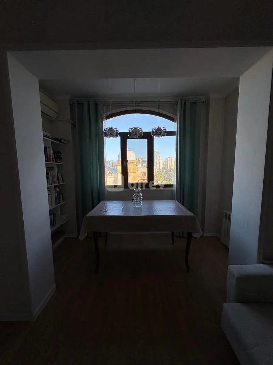 3-комнатная квартира, Наримановский район, Gülarə Qədirbəyova 63A, Баку — фото 8