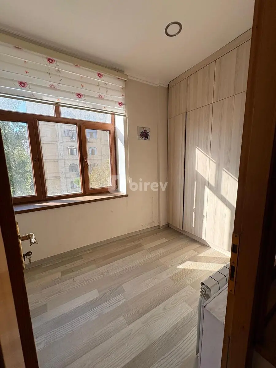 3-комнатная квартира, Наримановский район, Gülarə Qədirbəyova 63A, Баку — фото 21
