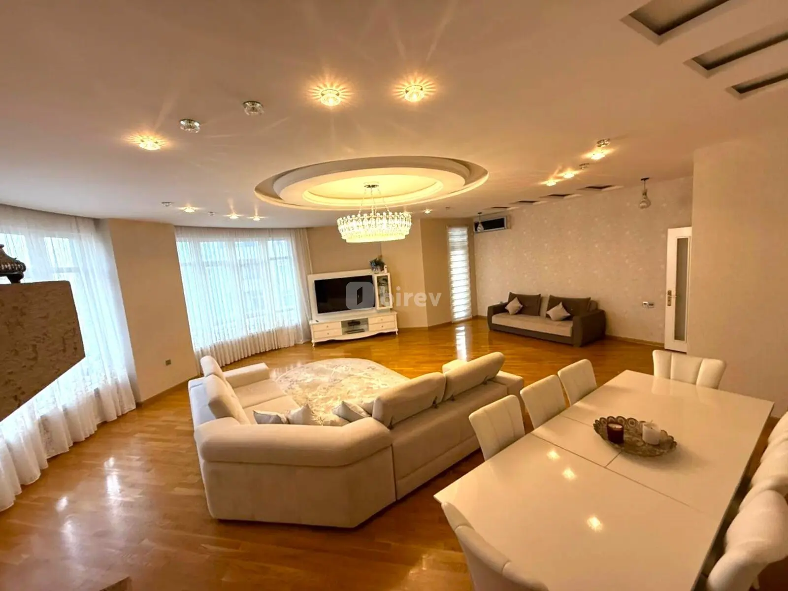 4-комнатная квартира, Насиминский район, Səməd Vurğun küç., Баку — фото 2