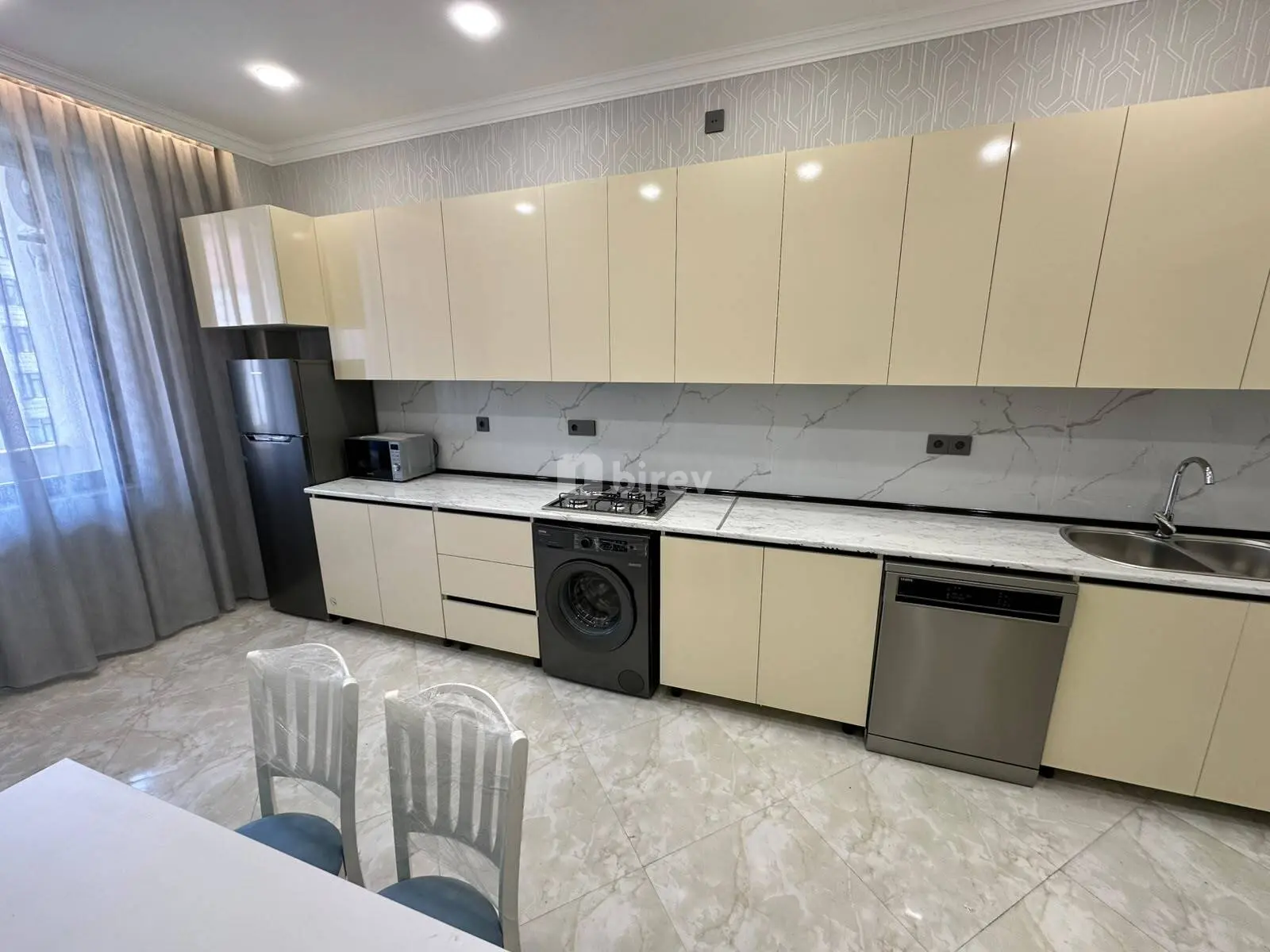 4-комнатная квартира, Насиминский район, Qulu Quluyev küçəsi, Баку — фото 19