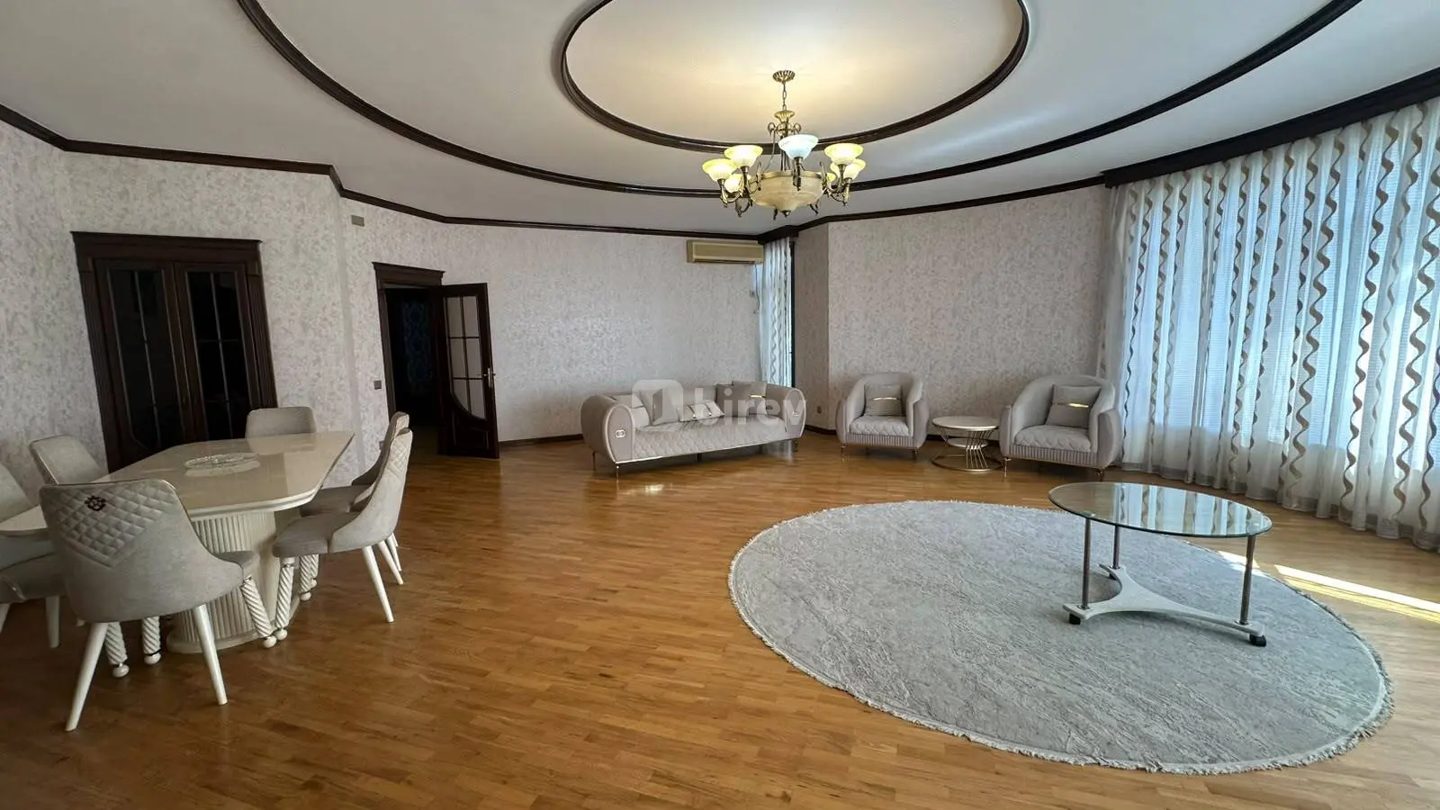 5-комнатная квартира, Насиминский район, Səməd Vurğun küçəsi, Баку — фото 1