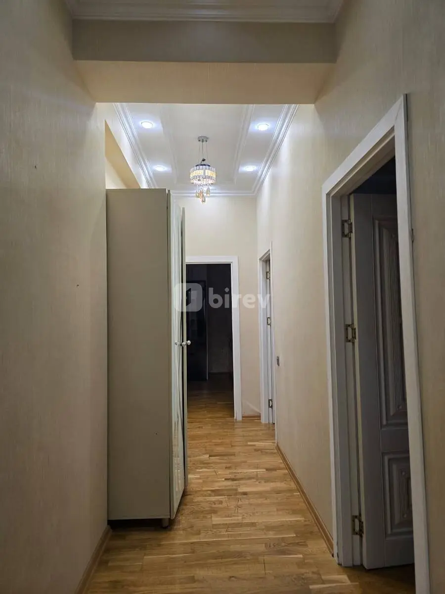 3-комнатная квартира, 8-й микрорайон, Süleyman Sani Axundov 3a, Бинагадинский район — фото 5