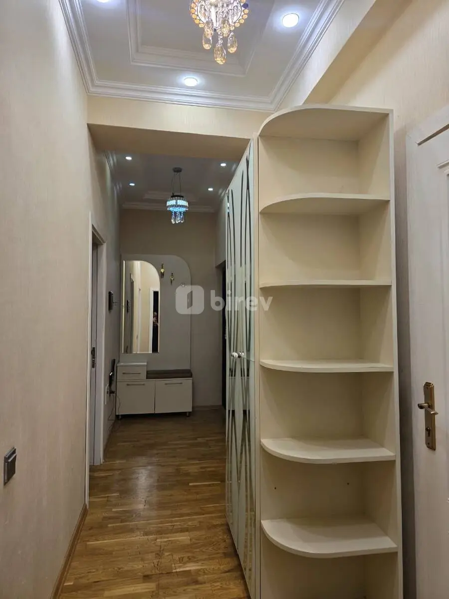 3-комнатная квартира, 8-й микрорайон, Süleyman Sani Axundov 3a, Бинагадинский район — фото 6