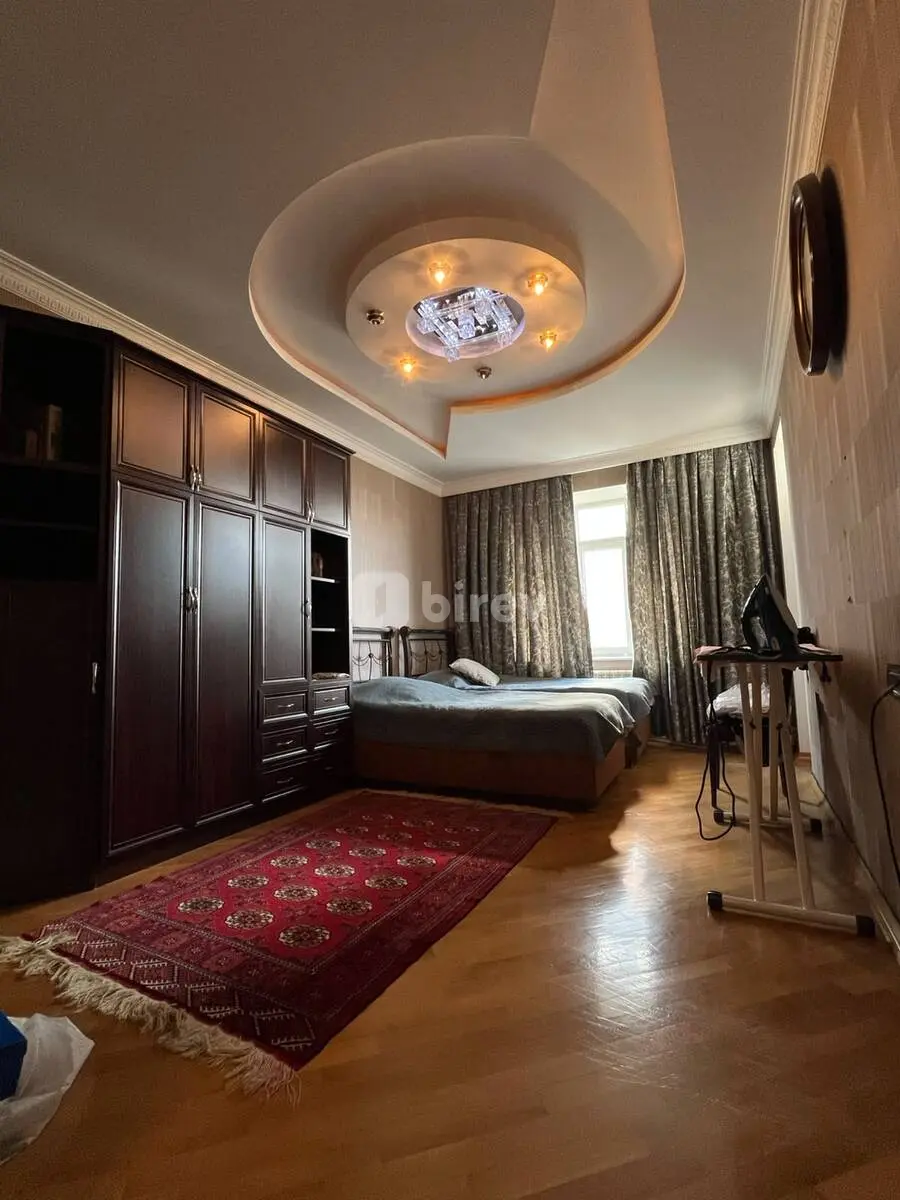 4-комнатная квартира, Насиминский район, Cəlil Məmmədquluzadə küçəsi., Баку — фото 5