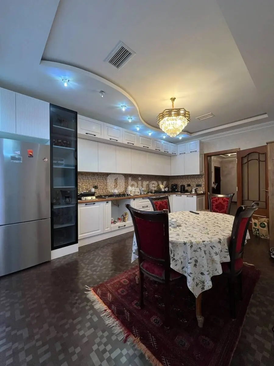 4-комнатная квартира, Насиминский район, Cəlil Məmmədquluzadə küçəsi., Баку — фото 11