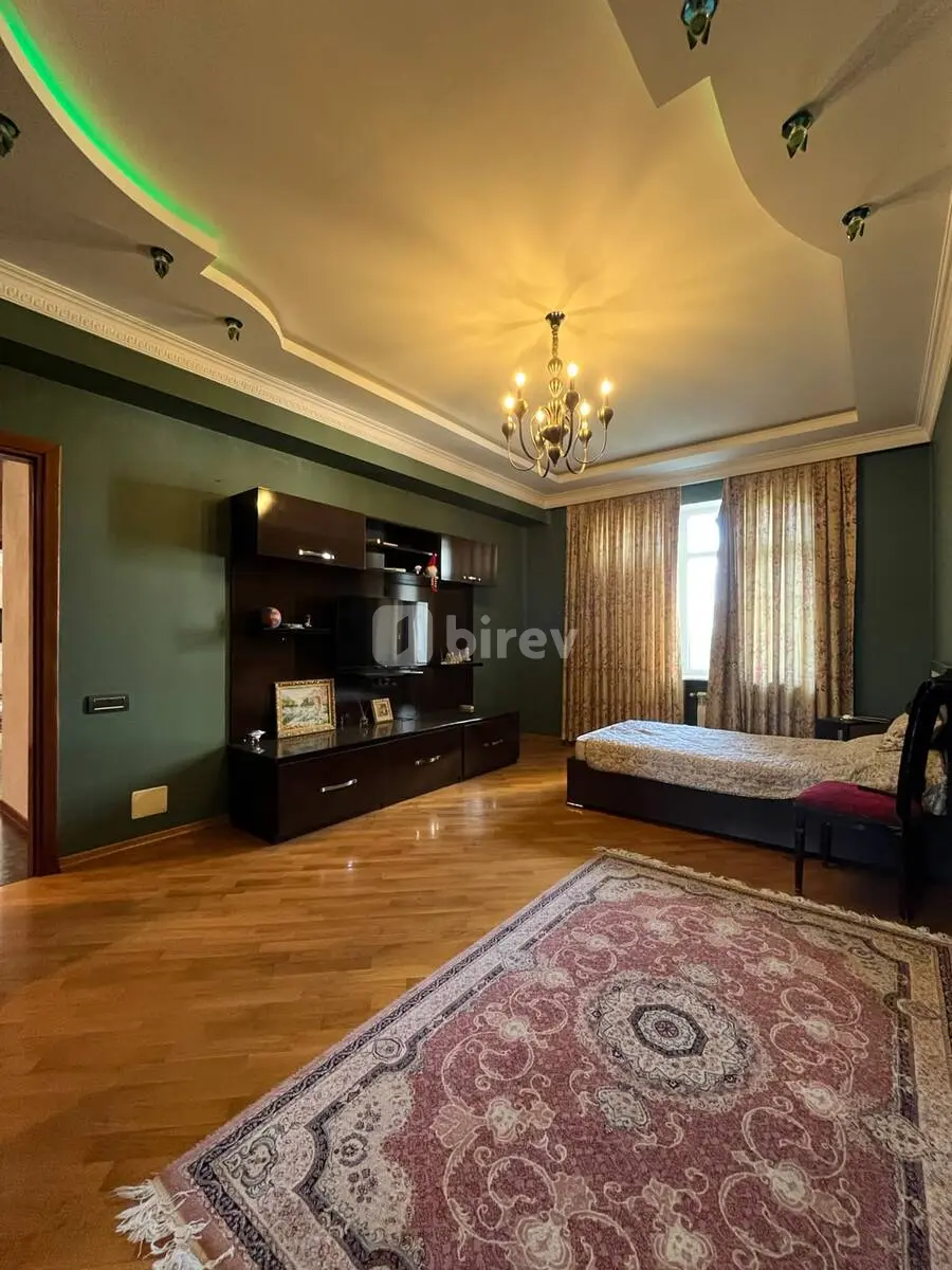 4-комнатная квартира, Насиминский район, Cəlil Məmmədquluzadə küçəsi., Баку — фото 13