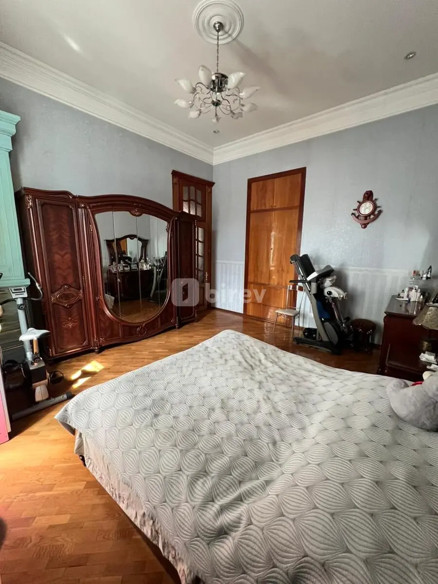 6-комнатная квартира, Ясамальский район, Salatın Əsgərova küçəsi, Баку — фото 5