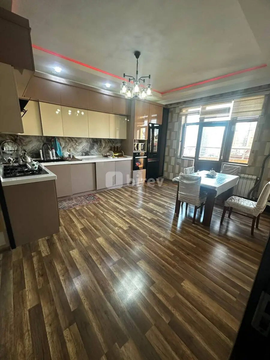 3-комнатная квартира, Хатаинский район, Xocalı pr., Баку — фото 5