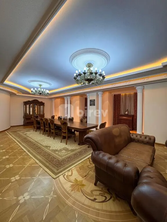 6-комнатная квартира, Ясамальский район, Məhəmməd Naxçıvani küç., 123., Баку — фото 2