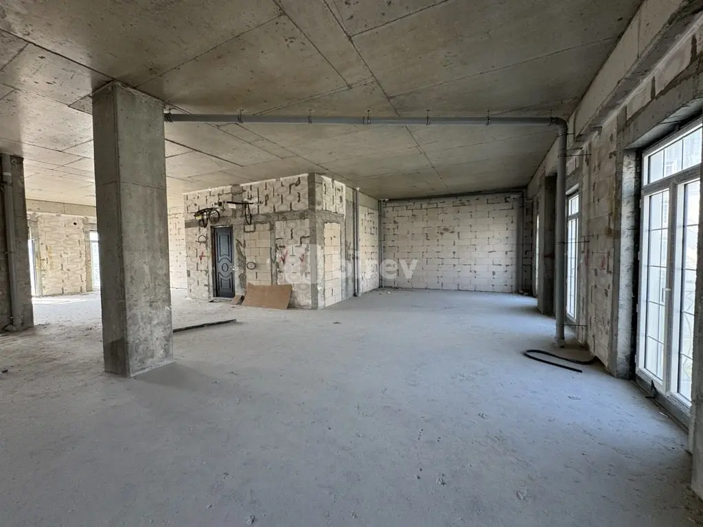 4-комнатная квартира, пос. Белый город, Mərkəzi Bulvar küç., Хатаинский район — фото 8