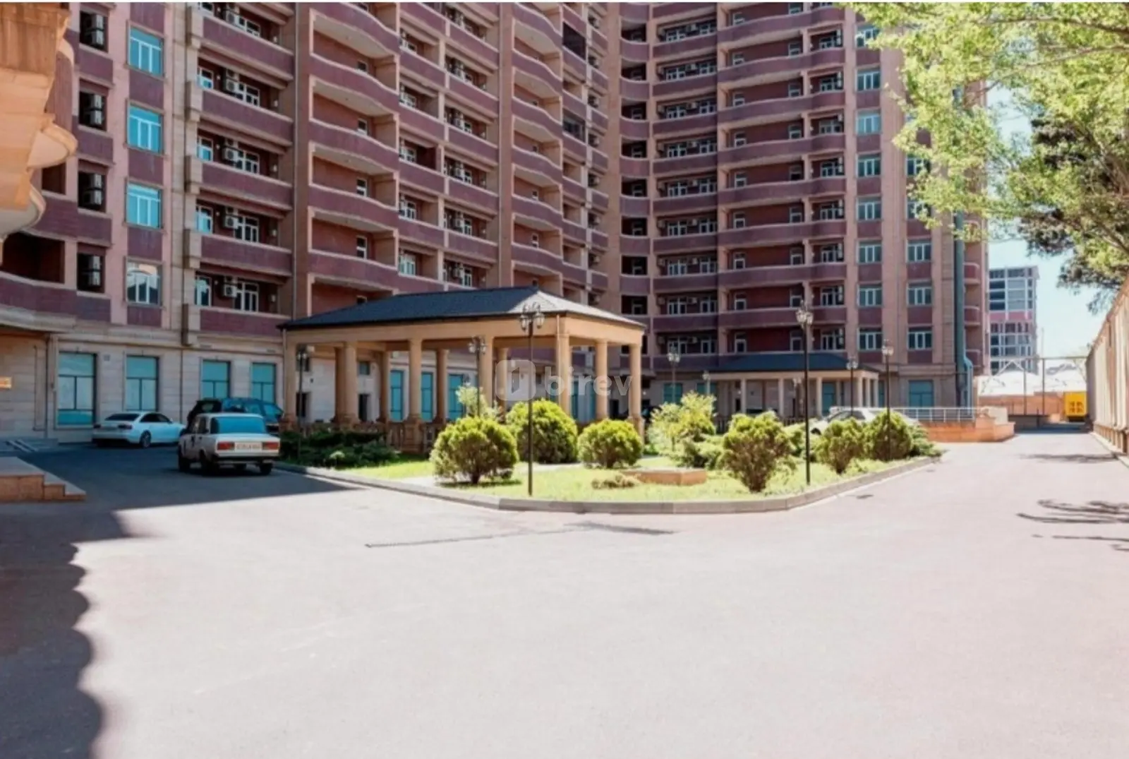 2-комнатная квартира, Наримановский район, Koroğlu Rəhimov küçəsi, Баку — фото 1