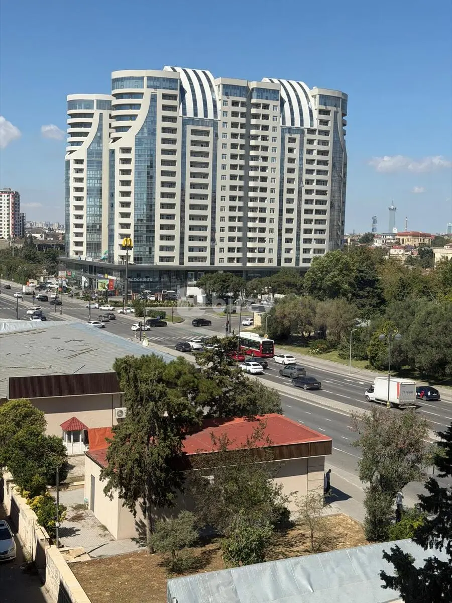 3-комнатная квартира, пос. Ахмедлы, Əhmədli qəs., Хатаинский район — фото 1