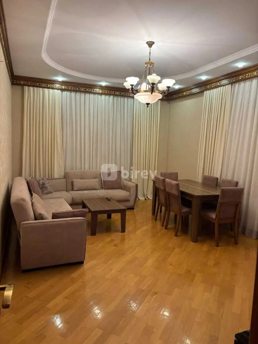 3-комнатная квартира, 6-й микрорайон, Svetlana Məmmədova küç., Бинагадинский район — фото 2