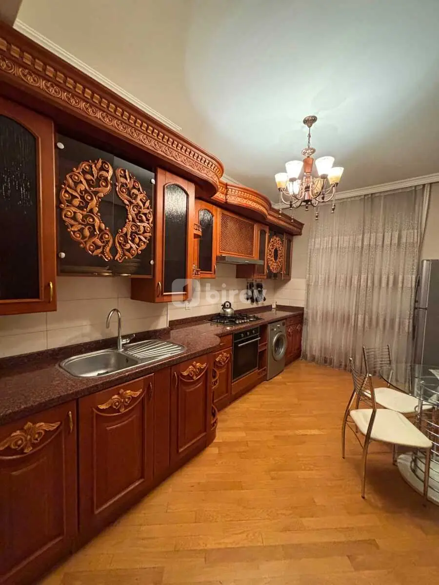 3-комнатная квартира, 6-й микрорайон, Svetlana Məmmədova küç., Бинагадинский район — фото 3
