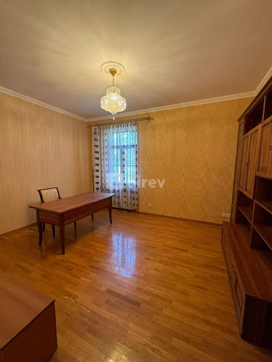 10-комнатный дом, Насиминский район, Mirəli Qaşqay küçəsi., Баку — фото 22